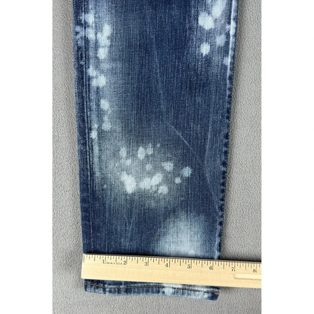 True Religion Jeans Mens 30x33 Blue Distressed Geno Relaxed Slim Flap Pocket